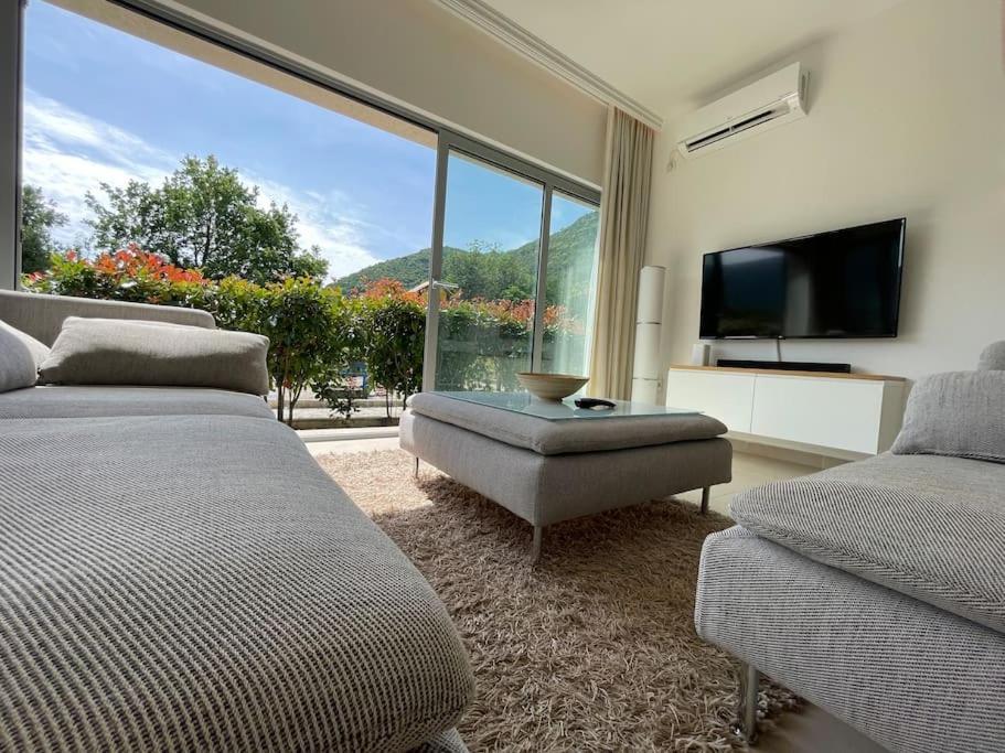 Acacia Hill Apartments Herceg Novi Esterno foto