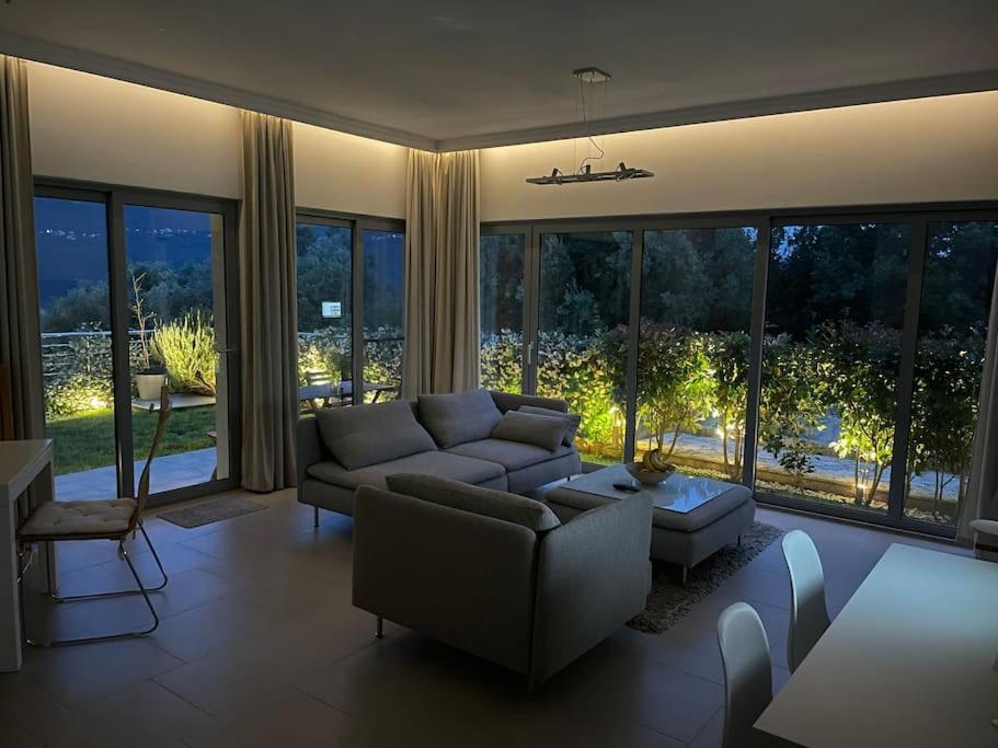 Acacia Hill Apartments Herceg Novi Esterno foto