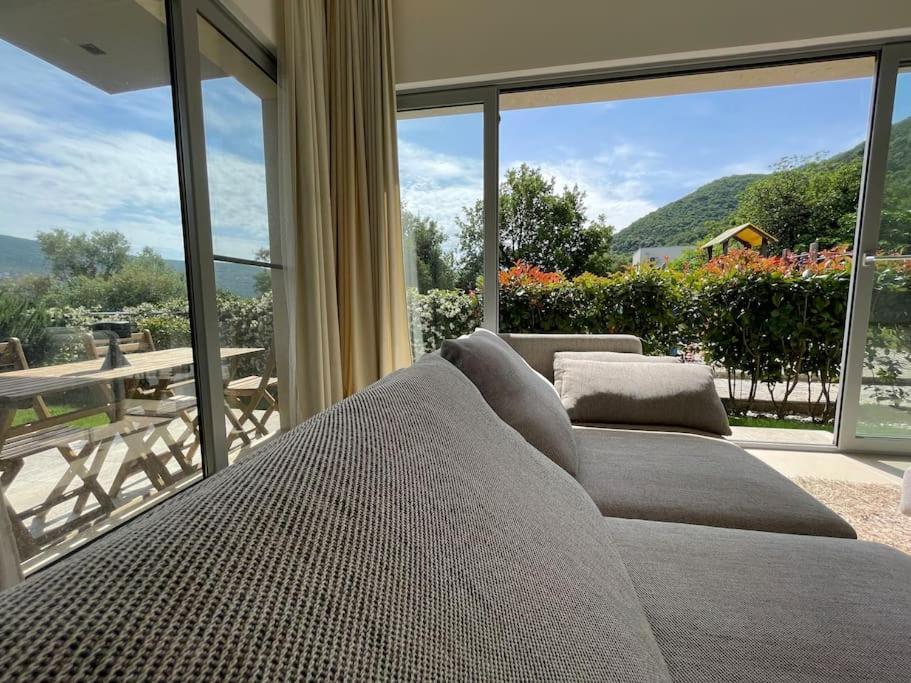 Acacia Hill Apartments Herceg Novi Esterno foto