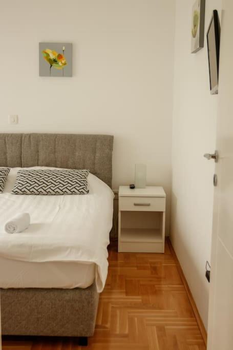 Acacia Hill Apartments Herceg Novi Esterno foto
