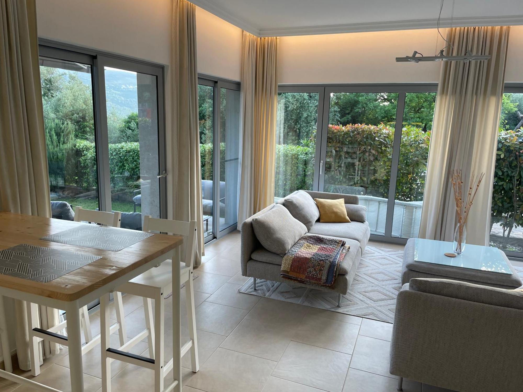 Acacia Hill Apartments Herceg Novi Esterno foto